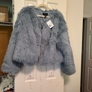 Forever 21 Faux Fur Jacket in Light Gray